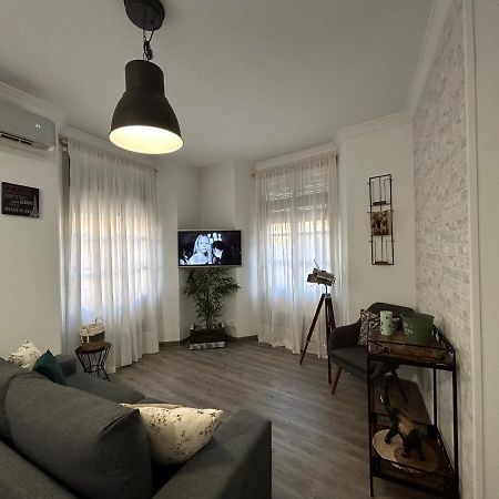 Elegante Apartamento Centro Historico De マラガ エクステリア 写真