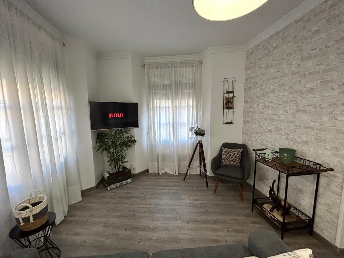 Elegante Apartamento Centro Historico De マラガ エクステリア 写真
