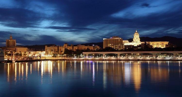 Elegante Apartamento Centro Historico De マラガ エクステリア 写真